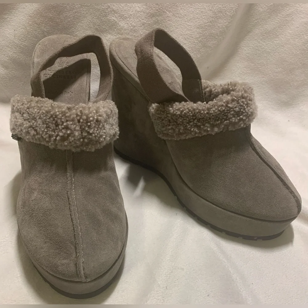 Brunello Cucinelli Suede Shearling Wedge Slingback Clogs Grey size EU 39 / US 9